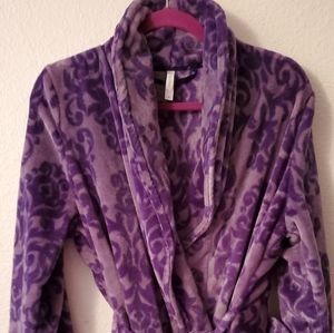 Robe by Nordstrom purple NWOT